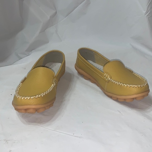 NABEIMEI Yellow Leather Loafers Size 39 us 6.5 - Picture 1 of 9